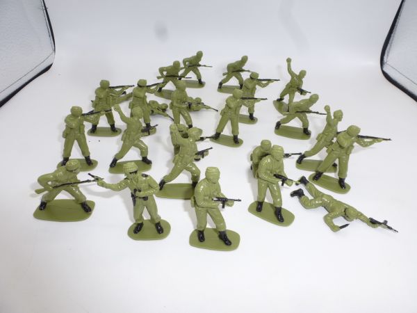 Airfix 1:35 British Commandos - 25 loose, partially painted figures
