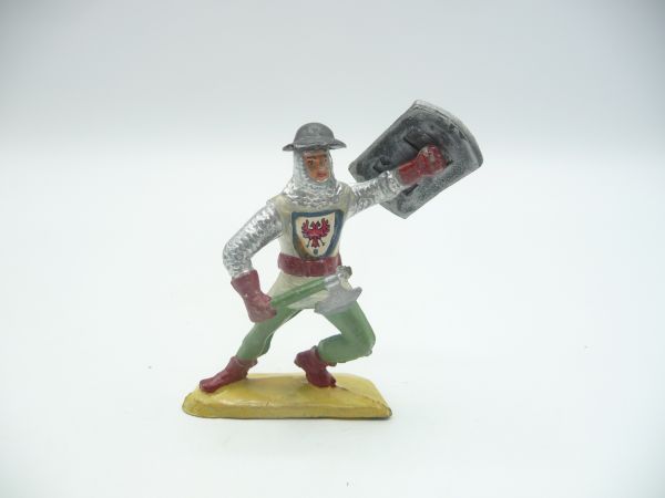 Knight with axe + shield (6,5 cm) - early figure, nice painting