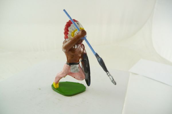 Reisler Indian with spear + shield - very early, rare figure
