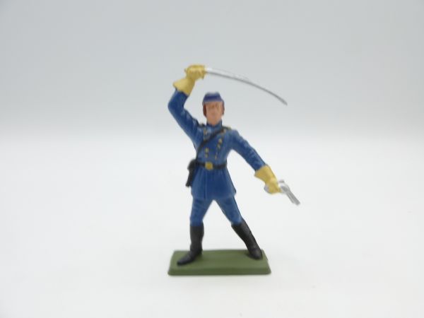 Starlux Union Army soldier with sabre + pistol