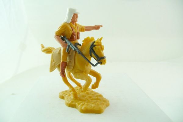 Timpo Toys Foreign Legionnaire on horseback with rifle / MG