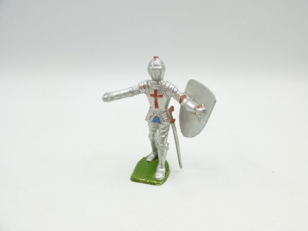 Heimo Knight standing with shield, pointing (hard plastic)