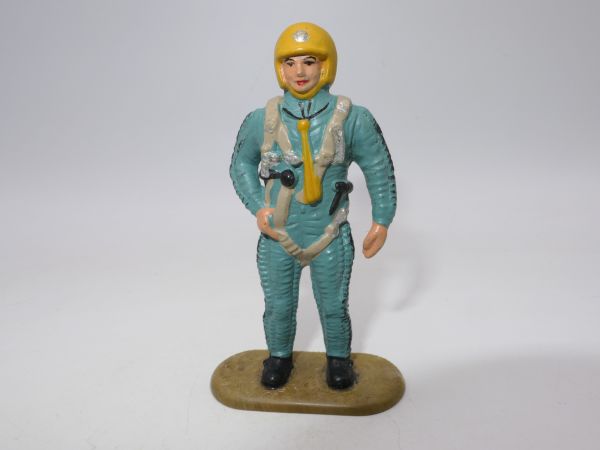 Leyla Soldier / paratrooper (plastic, 7 cm size, like Elastolin)