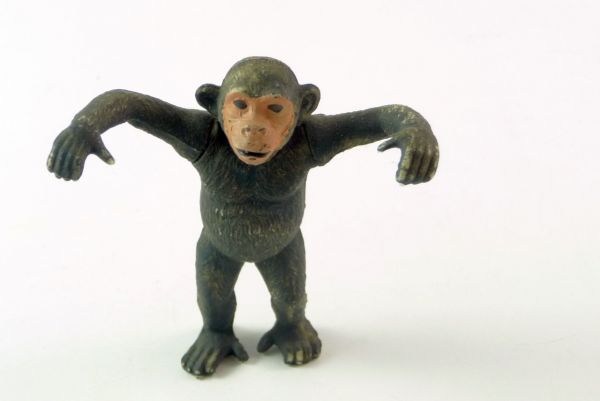 Elastolin Chimpanzee, No. 5370, movable arms - top condition
