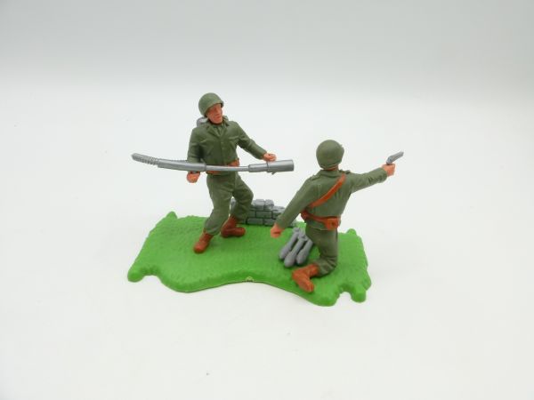 Timpo Toys American / Flamethrower diorama - not complete, see photos