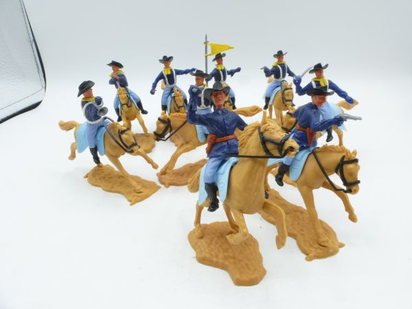Timpo Toys Great set of Northerners 2nd version on horseback (9 figures)