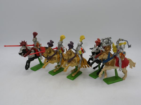 Britains Deetail Group of knights on horseback (5 figures)