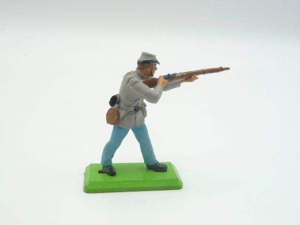 Britains Deetail Confederate Army soldier standing firing (movable arms)
