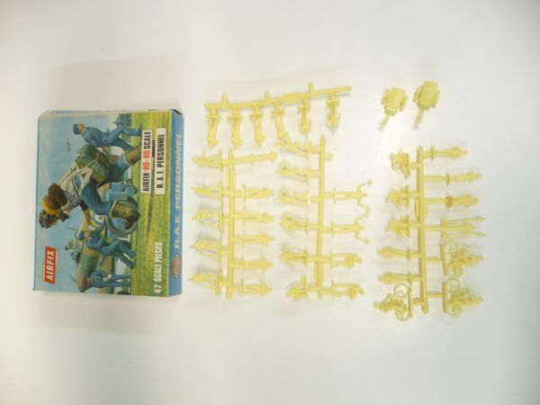 Airfix 1:72 RAF Personnel, No. S47 (47 parts) - orig. packaging, complete, mainly on cast