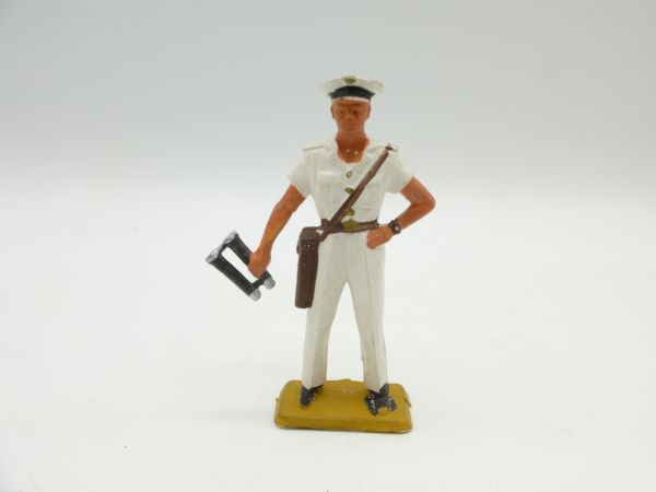 Starlux Marine soldier with binocular