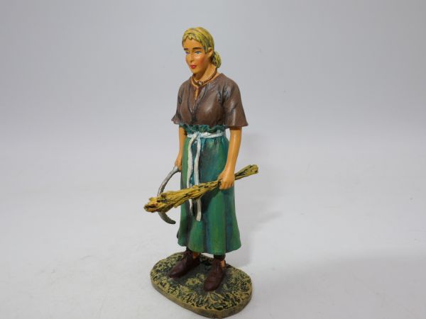 Germania 7 cm Germanic woman working in the field with sickle