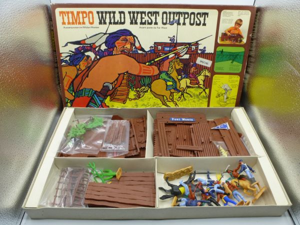 Timpo Toys Wild West Outpost large pack, No. 257 - complete