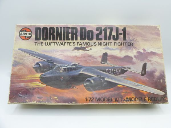 Airfix 1:72 Dornier Do 217 J-1 The Luftwaffe's Famous Night Fighter, No. 04020-6