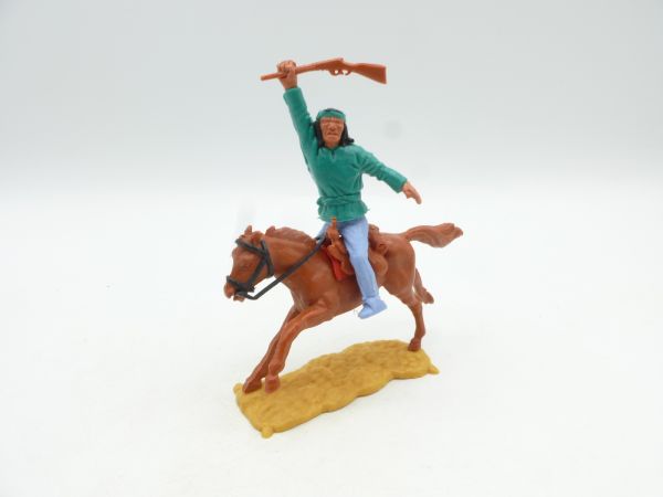 Timpo Toys Apache zu Pferd, grün, Gewehr oben haltend