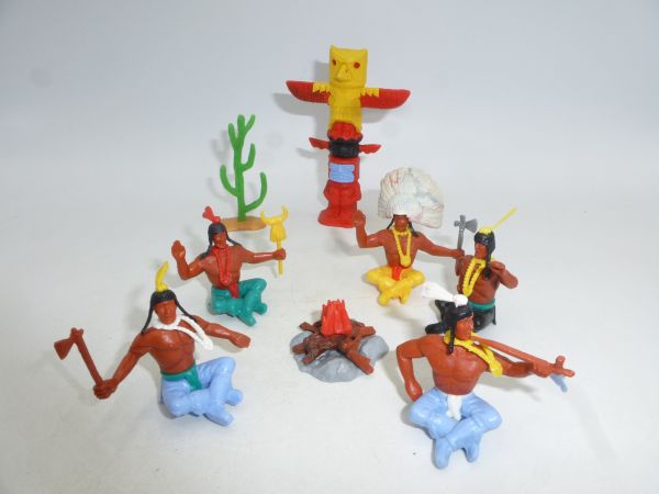 Timpo Toys Campfire scene, 8 pieces