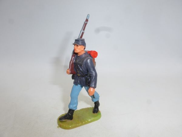 Elastolin 7 cm Union Army Soldier marching, No. 9171