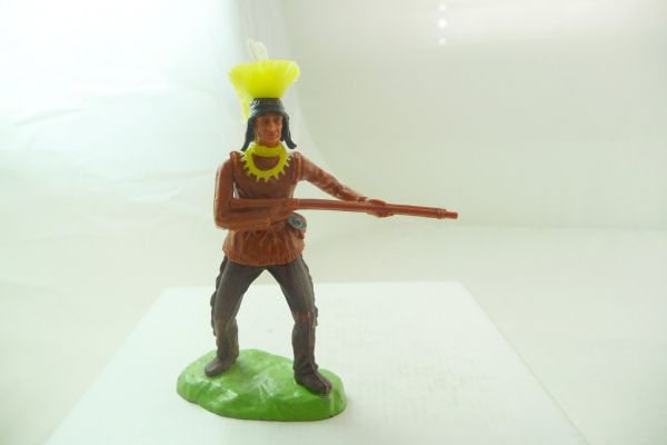 Elastolin 7 cm Iroquois standing with firing with rifle