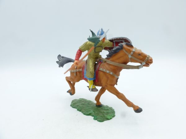 Elastolin 7 cm Norman riding with spear (green flag), No. 8876