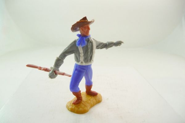 Timpo Toys Confederate Army soldier 1. version, holding rifle down