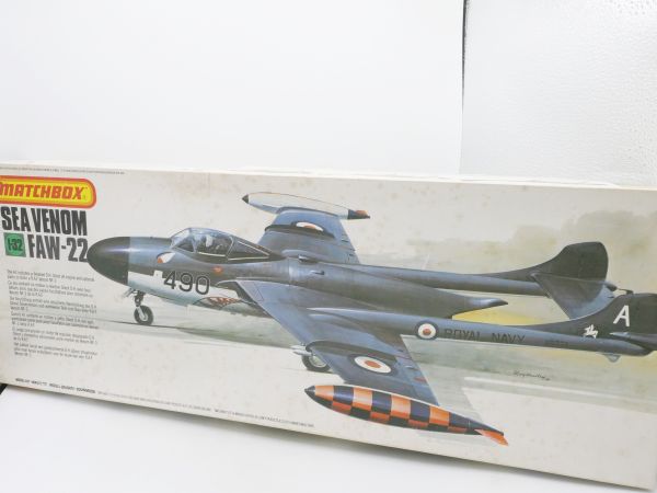 Matchbox 1:32 Sea Venom FAW-22 - orig. packaging, on cast, traces of storage