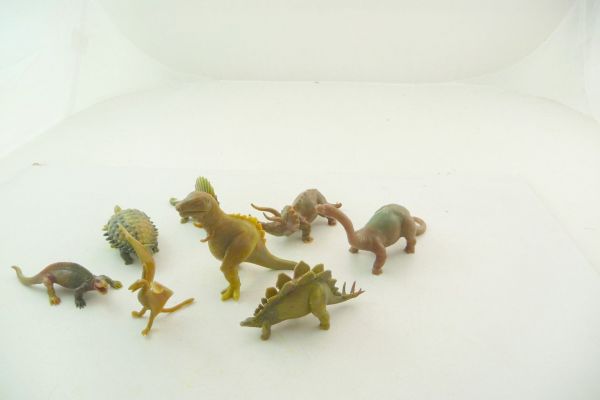 Linde Complete set of dinosaurs (8 figures), incl. rare flying dinosaur