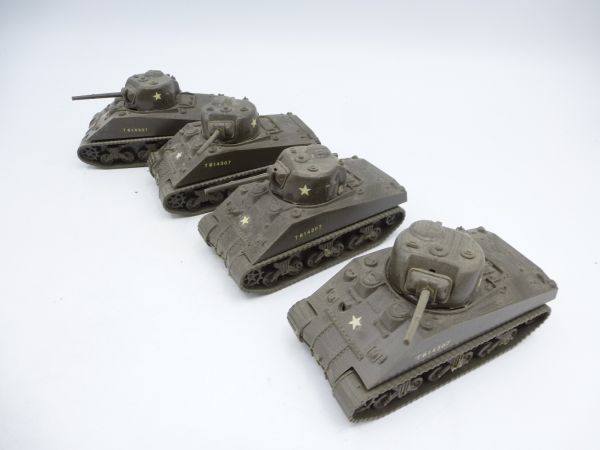 4 tanks (similar to Roco / Roskopf)