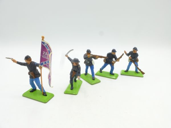 Britains Deetail 5 Union Army Soldiers on foot (fixed arm)