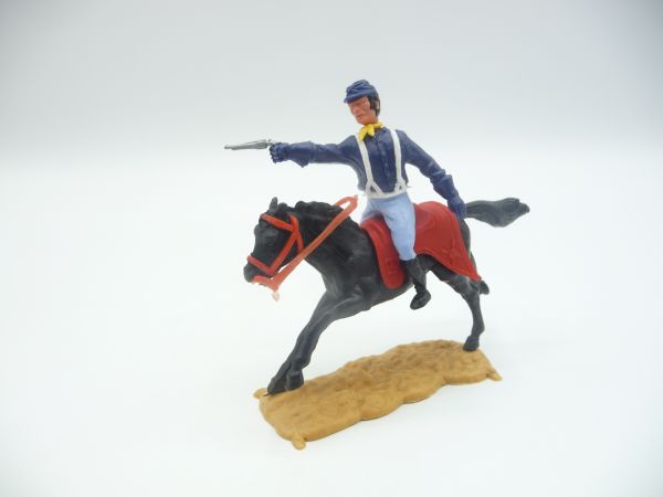 Timpo Toys Union Army Soldier 3rd version riding, firing pistol