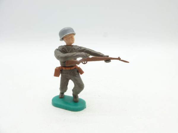 Transogram Soldat vorgehend mit Gewehr / Bajonett