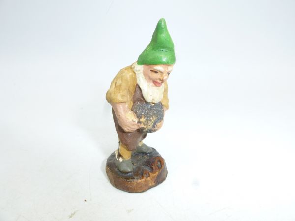 Dwarf with ore (mass), height approx. 5.5 cm