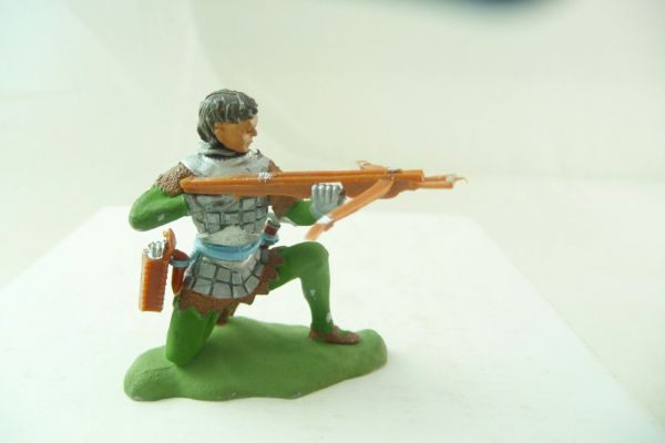 Britains Swoppets Knight kneeling with crossbow - beautiful figure