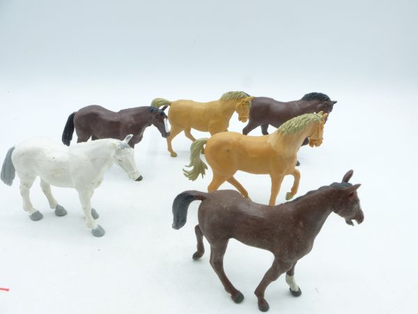 Britains Swoppets Group of horses (6 figures)