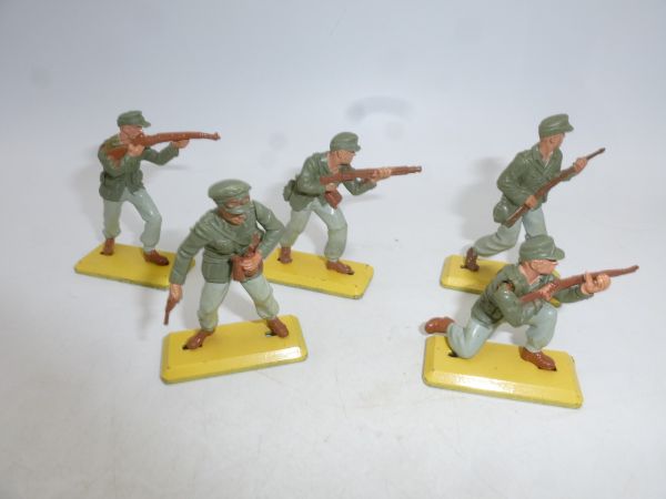 Britains Deetail Set of Soldiers Africa Corps (5 figures)