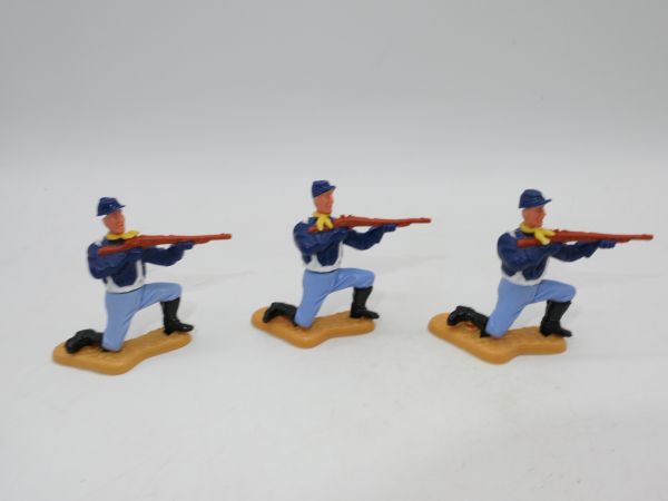 Timpo Toys 3 Northerners 2nd version kneeling shooting
