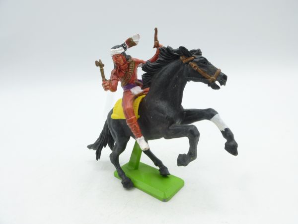 Britains Deetail Apache riding with tomahawk + pistol - great horse