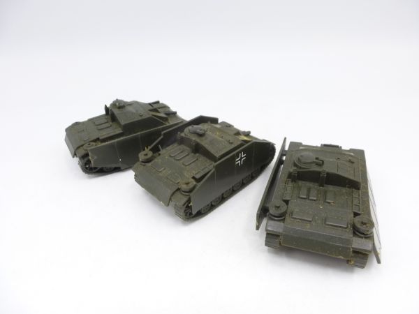 Roco Minitanks 3 x Sturmgeschütz III