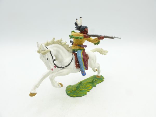 Preiser Indian on horseback, rifle behind, No. 6851 - top condition