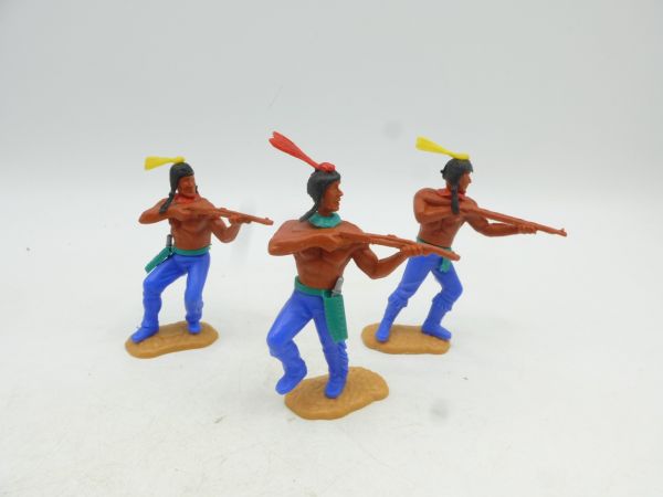 Timpo Toys 3 Indians 2nd version shooting, blue trousers