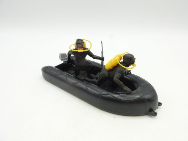 Timpo Toys Dinghy (black) with 2 divers (yellow tanks)