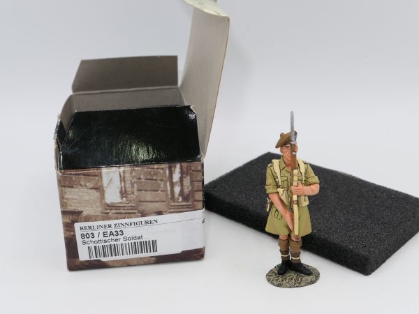 King & Country 8th Army, Scottish soldier, EA 33 - orig. packaging, brand new