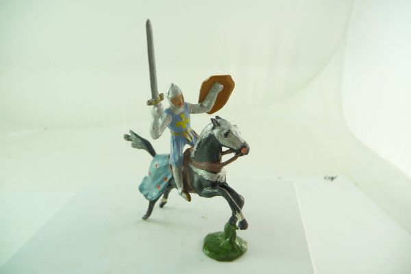 Merten 4 cm Knight riding, sword raised