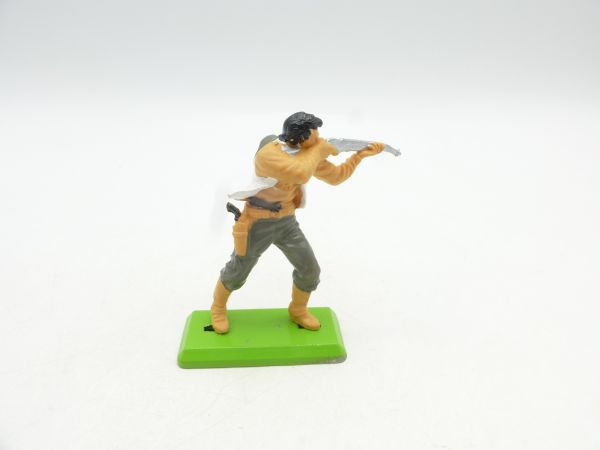 Britains Deetail Cowboy standing shooting, without hat