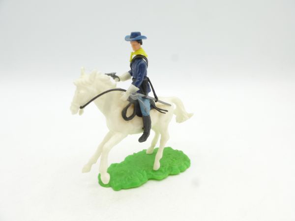 Elastolin 5,4 cm Northerner riding with pistol + sabre - great horse