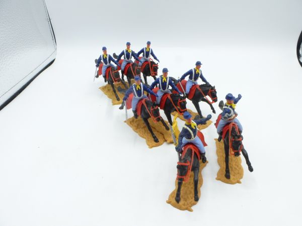 Timpo Toys Northern riders 2nd version (caps), 8 figures