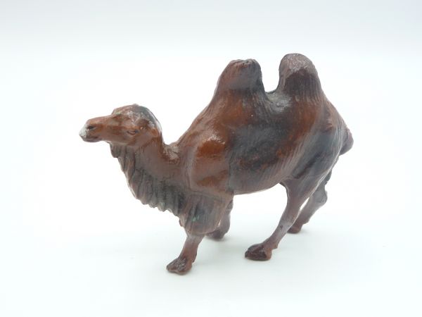 Reisler Bactrian camel - beautiful figure, great painting