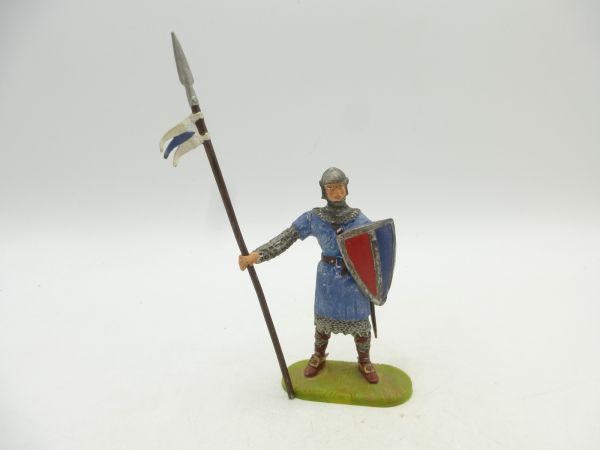 Norman standing with shield + lance - great 7 cm modification