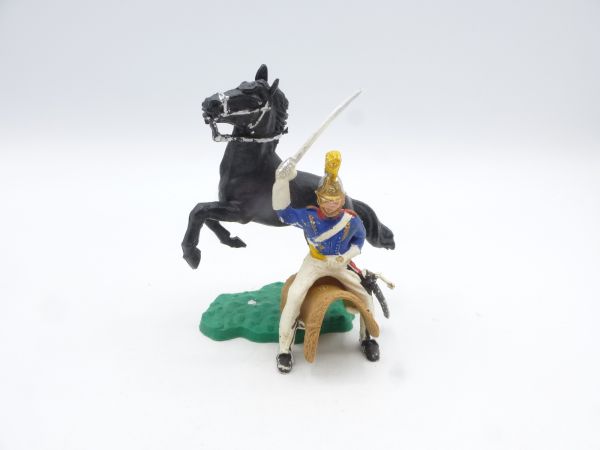Timpo Toys Kürassier zu Pferd mit Säbel ausholend