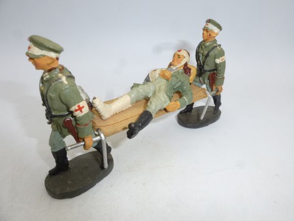 Elastolin Masse 2 Soldaten mit Verletztem auf Trage - tolles Vitrinenstück