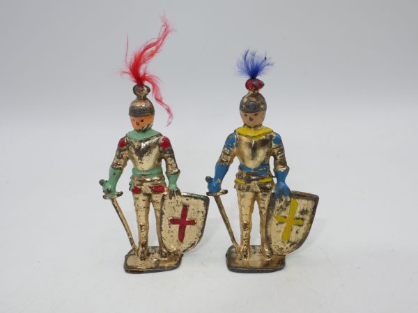 2 Ritter mit Federbusch, Höhe ca. 6,5 cm - bespielt