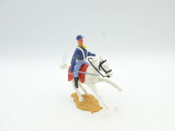 Timpo Toys Union Army Soldier 2nd version riding, sabre sideways